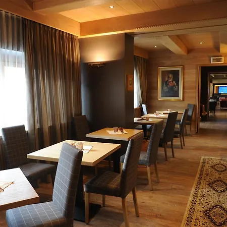 Hotel Italia Castello-Molina di Fiemme