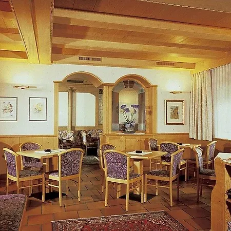 Italia Hotel Castello-Molina di Fiemme