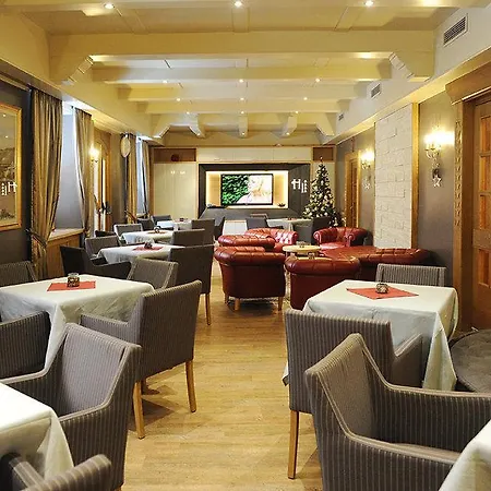 Italia Hotel 3*