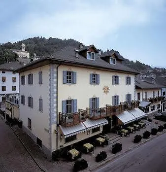 Hotel Italia 3*